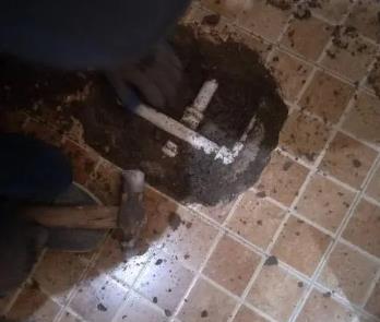 长春卫生间漏水维修公司为您分享下卫生间渗水如何处理及注意事项