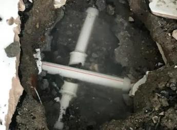 长春阳台漏水维修公司为您分享楼上楼下漏水怎么处理